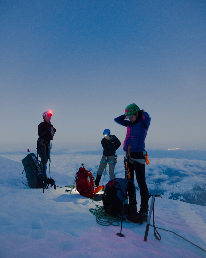 Women Mountaineers on Mt Baker Summit